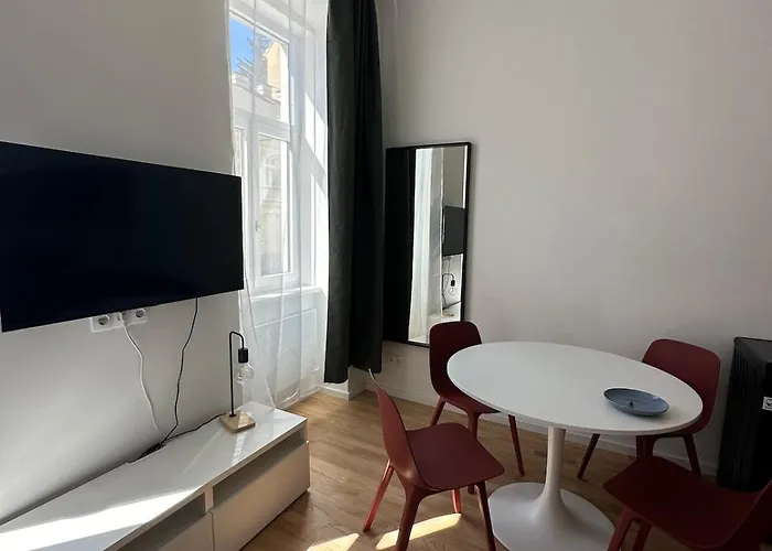 Modern Near Schoenbrunn Palace Διαμέρισμα